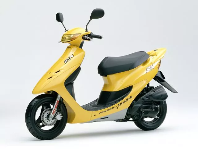 Характеристики мотоцикла Honda Live Dio ZX 1995 г Характеристики мотоцикла Honda Live Dio ZX 1995 г