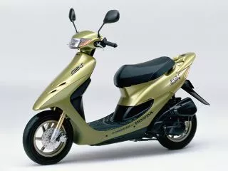 Характеристики мотоцикла Honda Live Dio ZX 1997 г