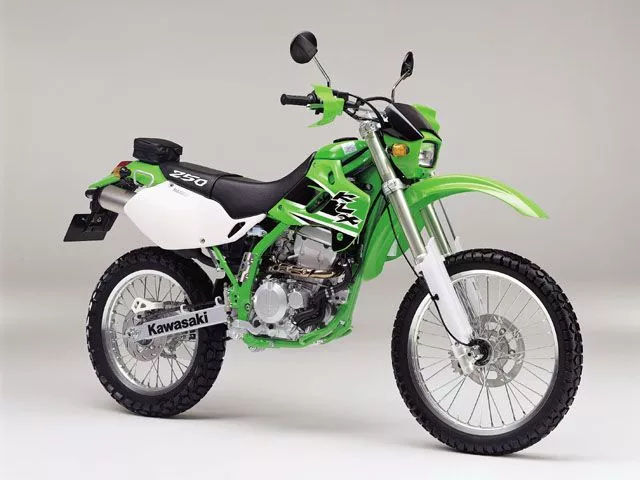 バイク klx 250  H5 Характеристики мотоцикла Kawasaki KLX250 2002 г
