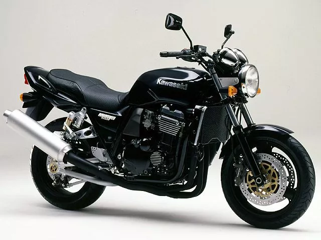 Кавасаки 1200 Кубов Мотоцикл
