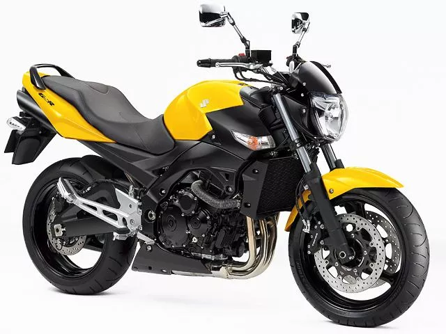 ������ GSR 400