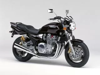 Характеристики мотоцикла Yamaha XJR1300 2004 г
