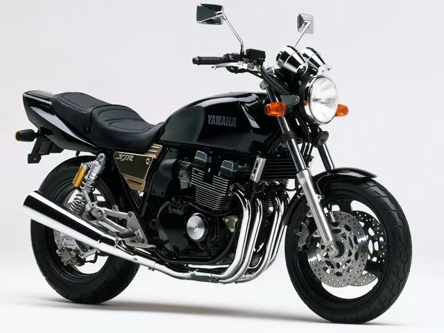 xjr400 XJR400 4HM BEETエアロシャーク　ヤマハ Характеристики мотоцикла Yamaha XJR400 1993 г