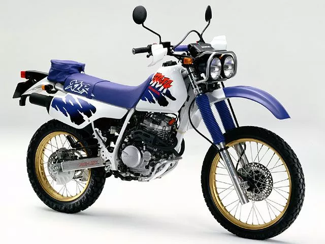 Характеристики мотоцикла Honda XLR250 Baja 1988 г