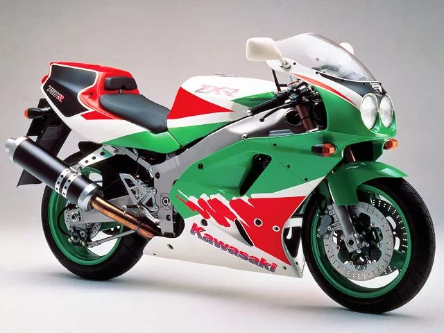 ZX 750 ��������
