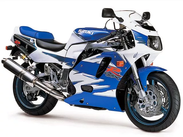 ������ 750 GSX