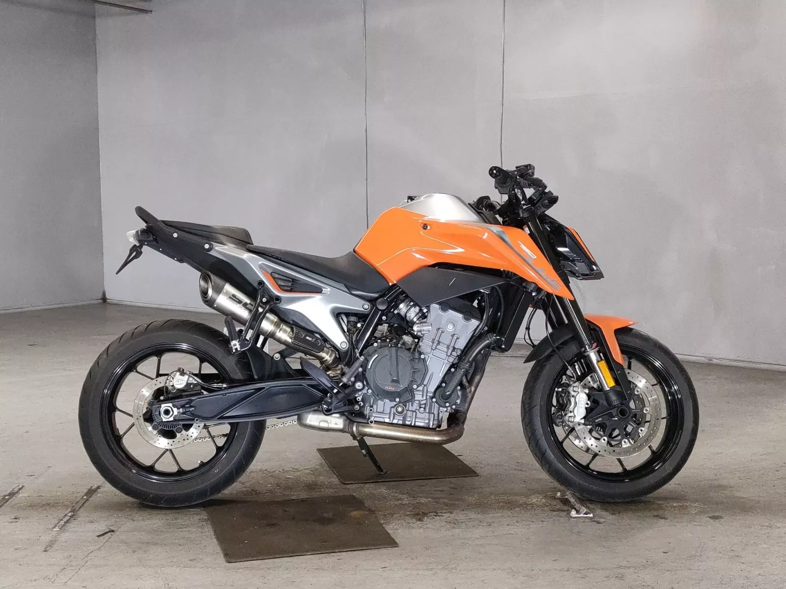 KTM Duke 790